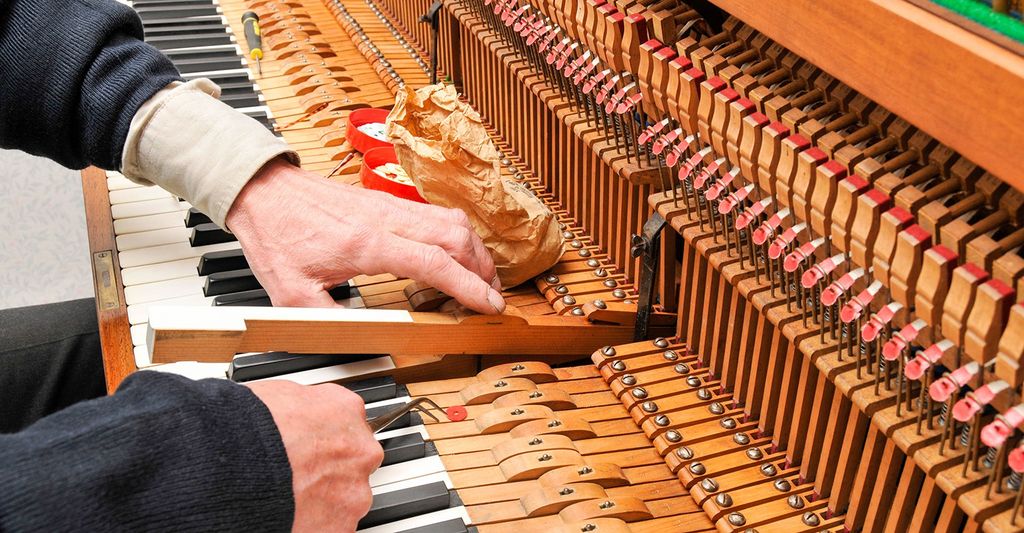 requirements for becoming a piano tuner