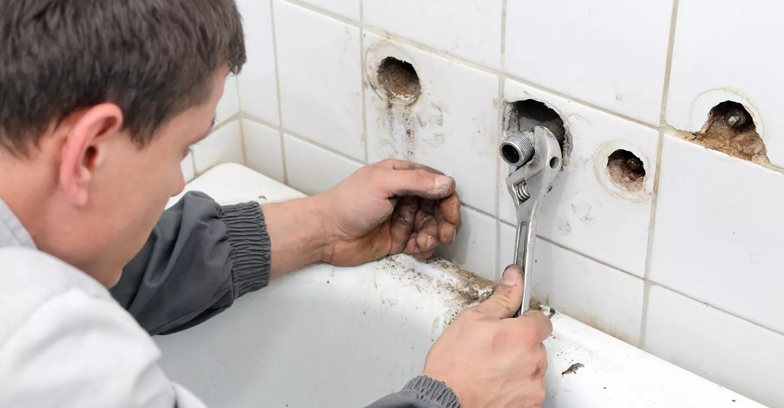 Find a Bathtub Refinishing Service in your area