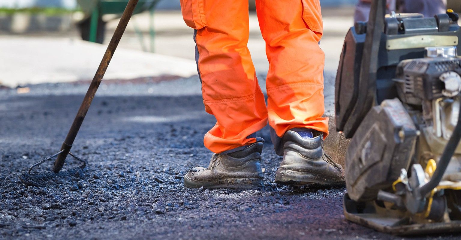 The 10 Best Blacktop Sealers Near Me (with Free Estimates)