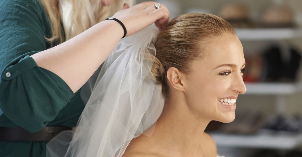 Find a bridal hair stylist near Sarasota, FL