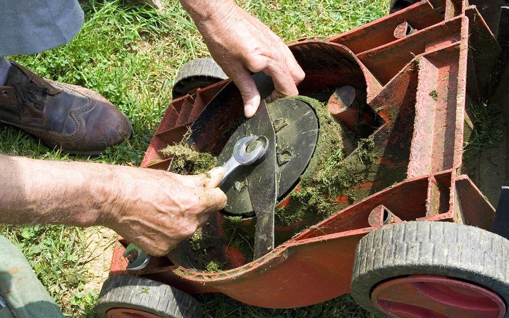 Lawn mower repair cost