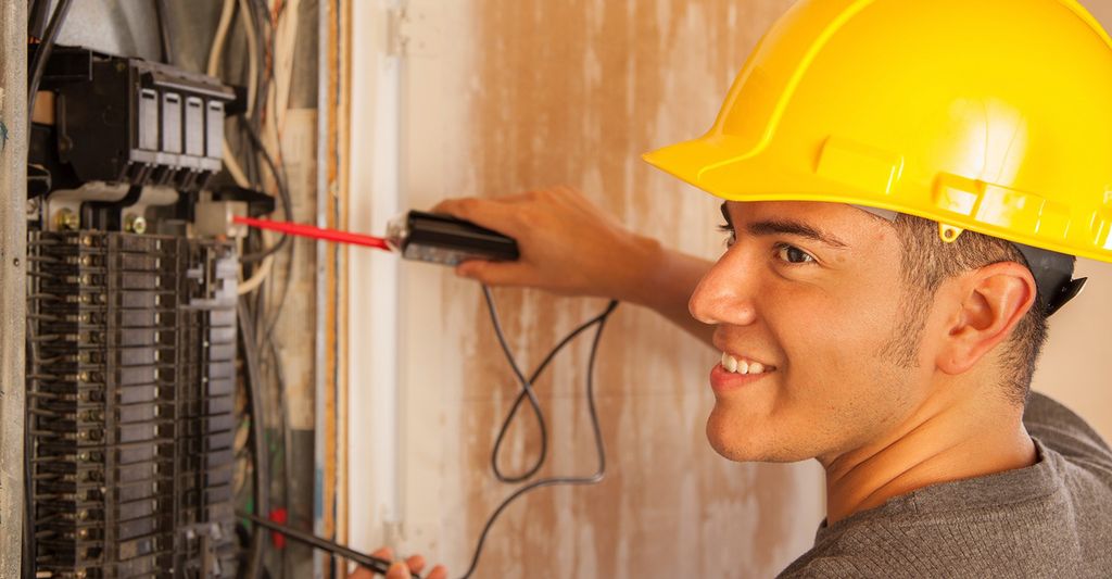 Find a commercial electrician near you