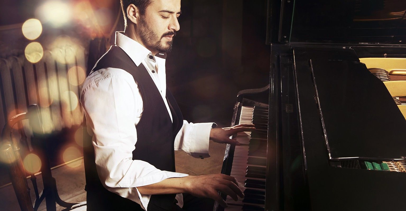 The 10 Best Piano Players in Chicago, IL (with Free Estimates)