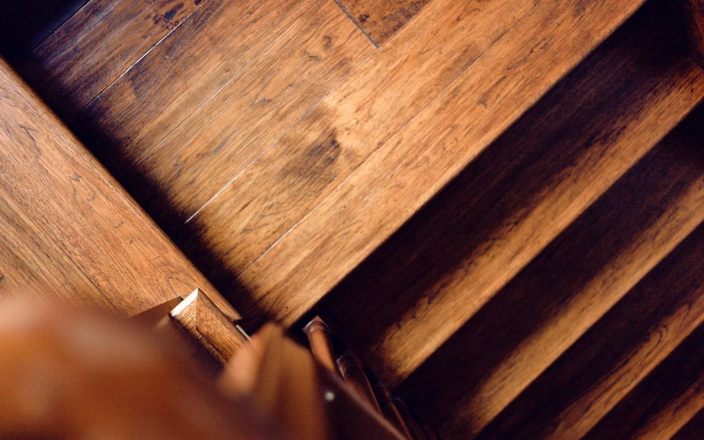 Cost to refinish hardwood floors