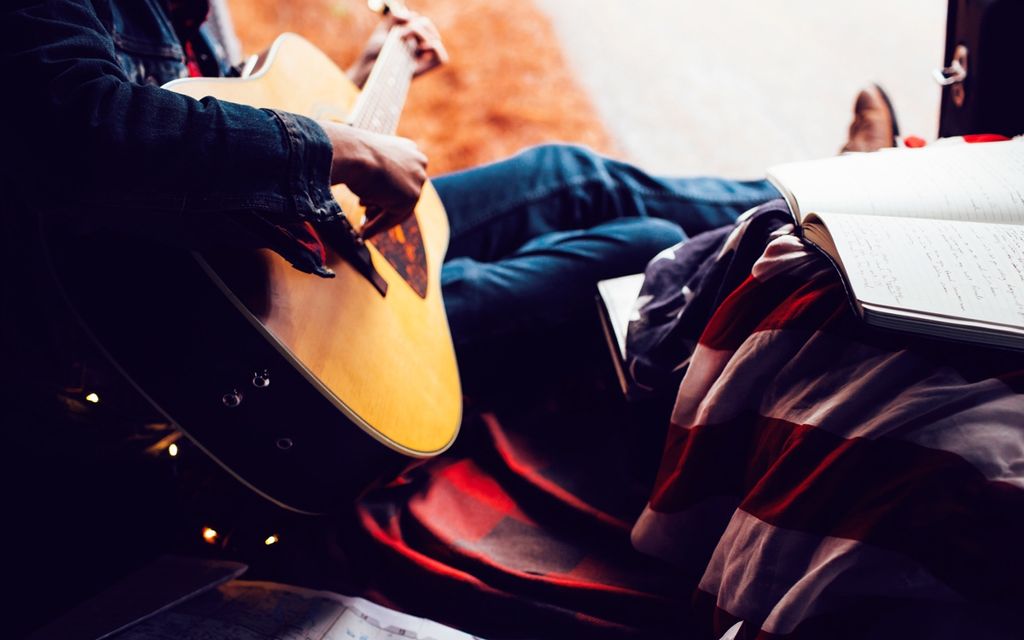 Find a Songwriter in your area