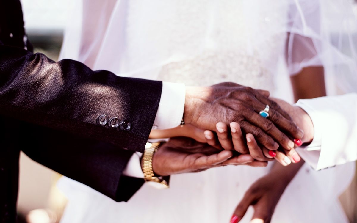 The 10 Best Wedding Officiants Near Me (with Free Estimates)