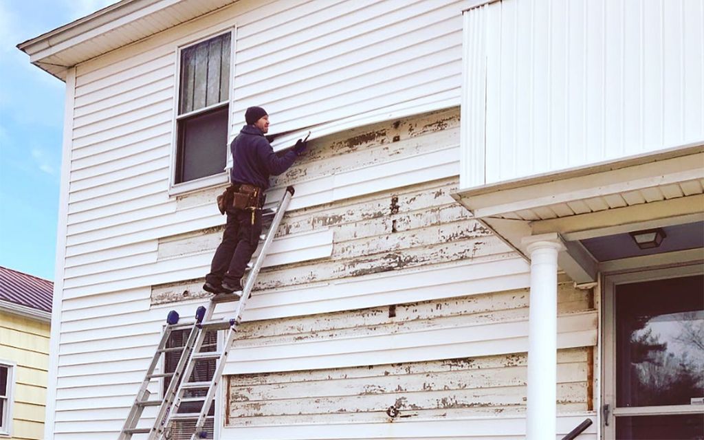 Siding repair cost