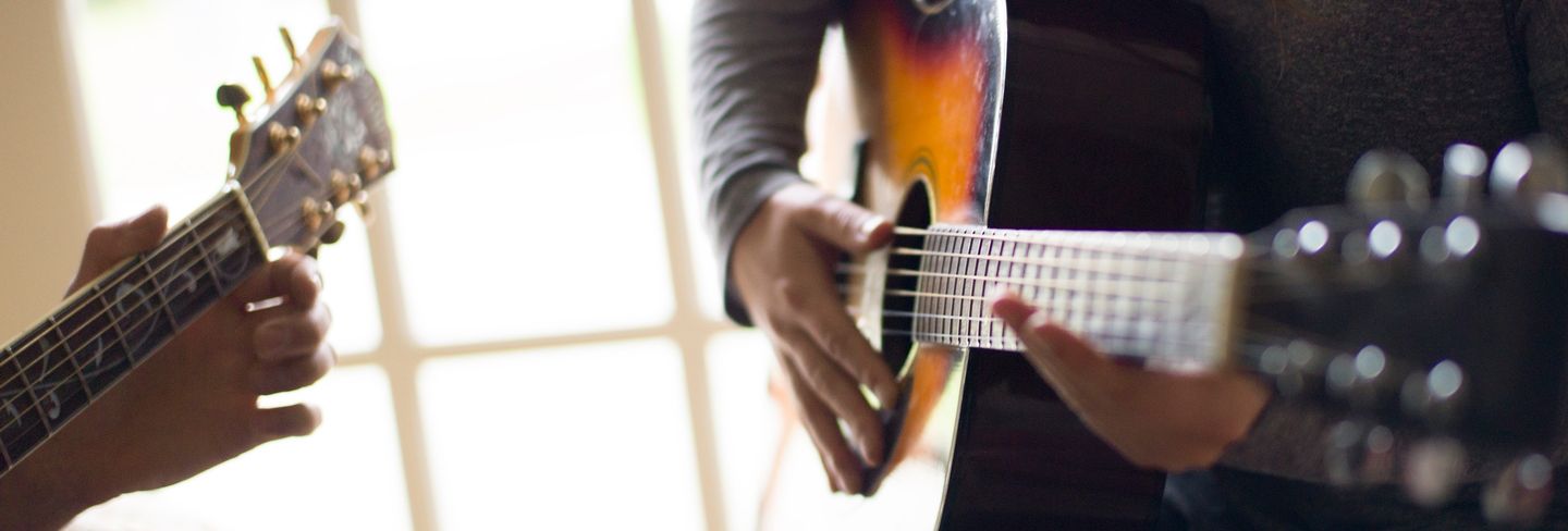 The 10 Best Guitar Lessons Near Me (with Free Estimates)