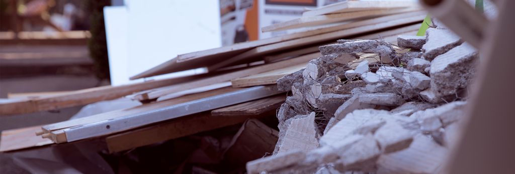 Find a junk removal professional near Mercer Island, WA
