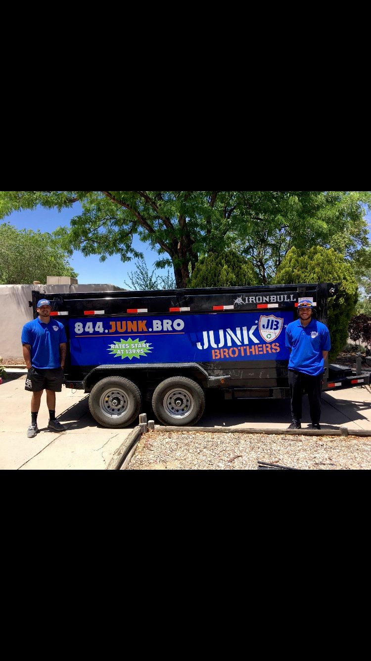 Junk Brothers & Moving