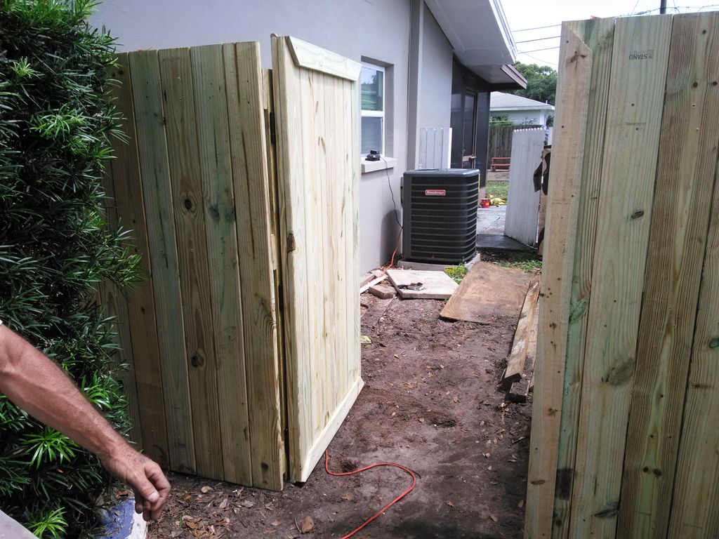 CUSTOM SINGLE GATE AND FENCE (PRESSURE TREATED 1 B