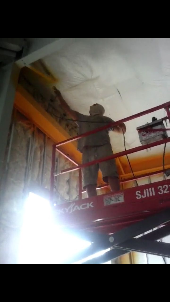 Elijah spraying structural steel 