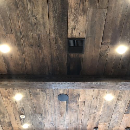 Old pine ceilings 