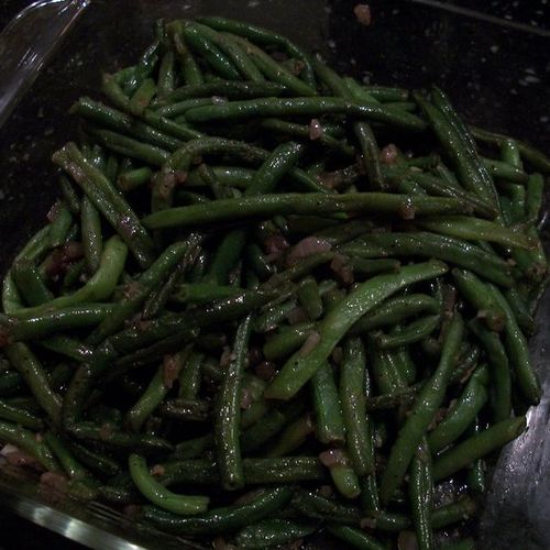 Healthy scallion & garlic seared green beans