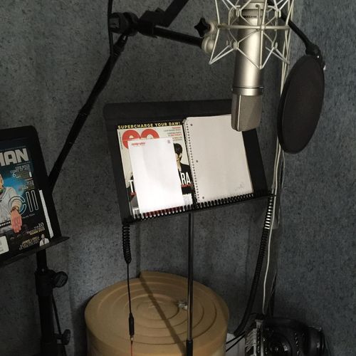 Neumann U87, Vocal Booth with 6 channel Headphone 