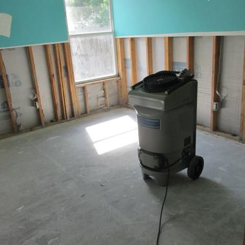 AFD (Air-Filtration Device) on mold remediation pr