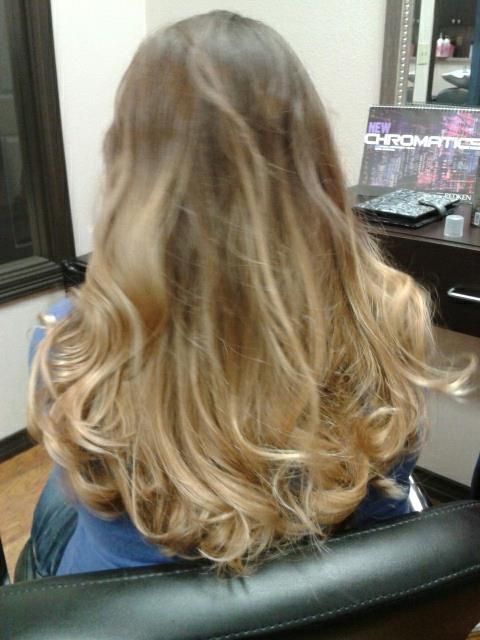 A subtle ombre by Monica Palomino