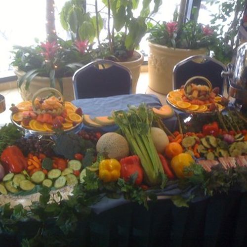 fruit and veggie display