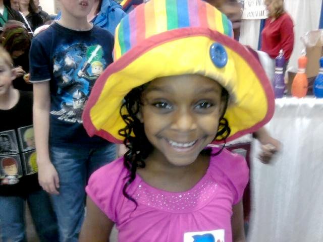 Raynbow's hat is very popular ...