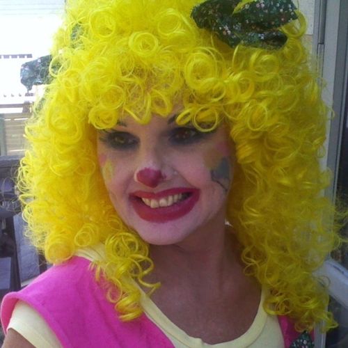 Candy Curls the Clown