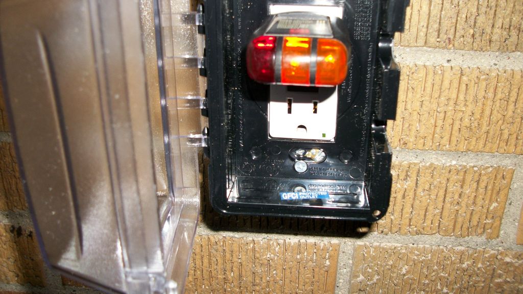 GFCI protected outdoor outlet with in use cover " 