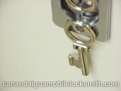 Canandaigua-Broken-key-extraction-locksmith
