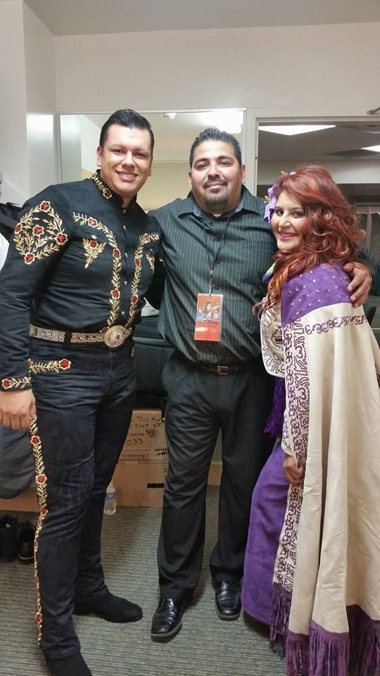 With Mariachi singers Josue Hernandez and Pobedy M