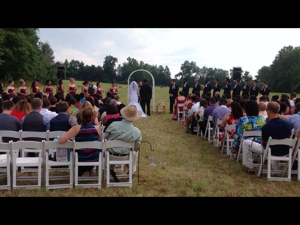 FARM WEDDING - BY KMP