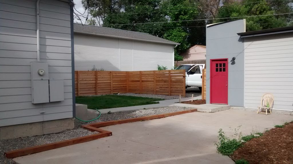 Red wood horizontal fence