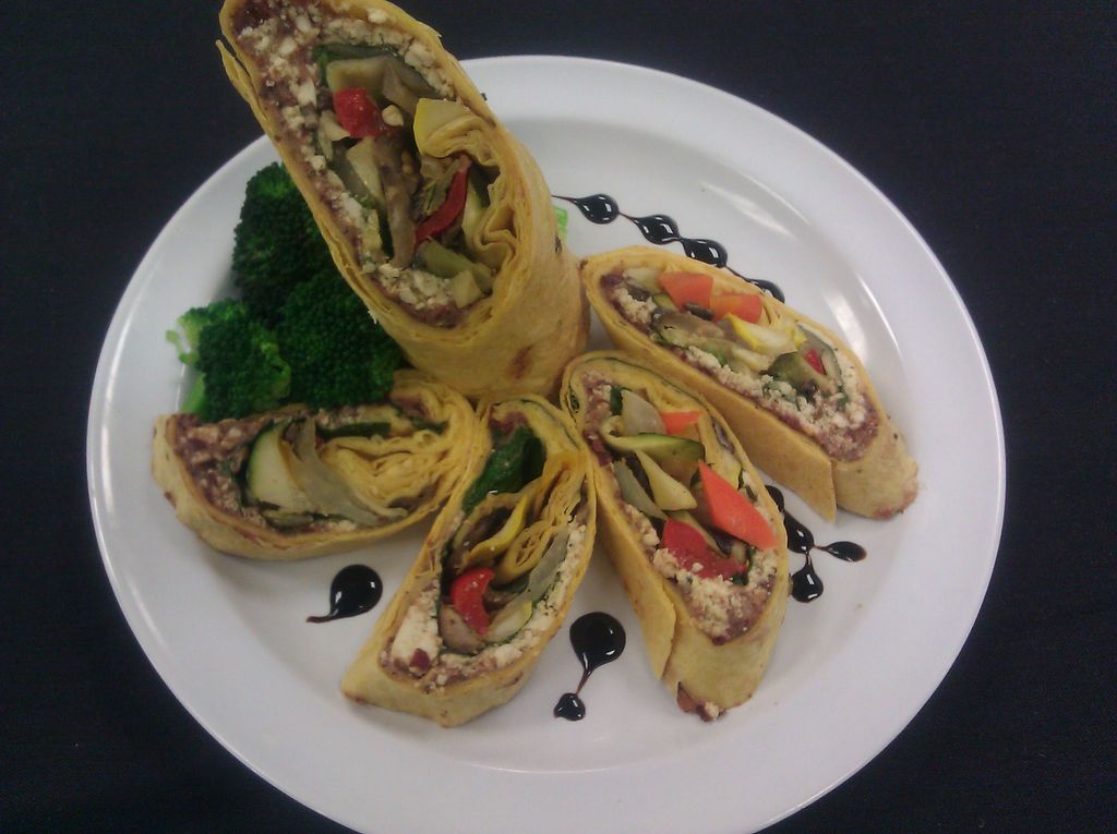 Uncle Bone's BBQ chicken and pork wrap