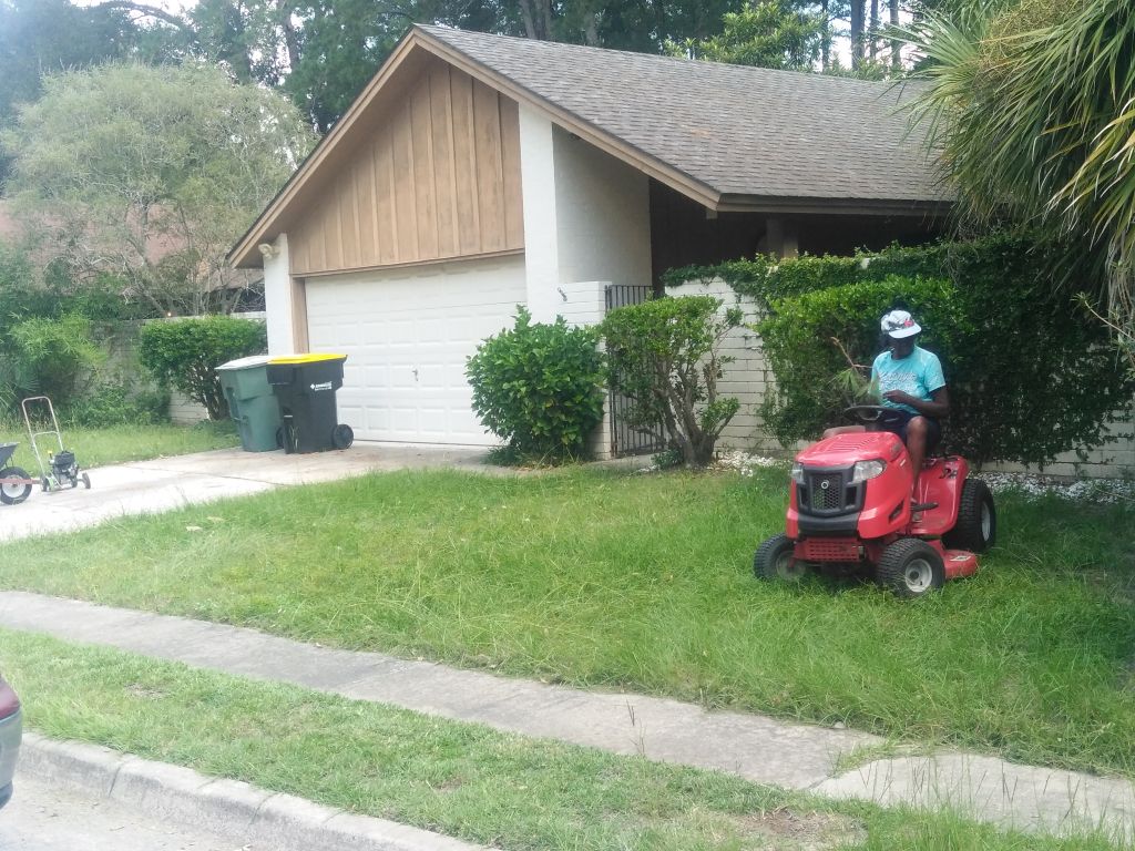 Before and after photos of our most recent clean u