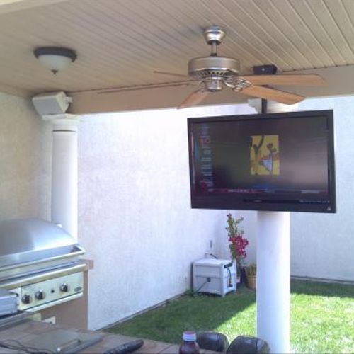 Outdoor TV and speakers.