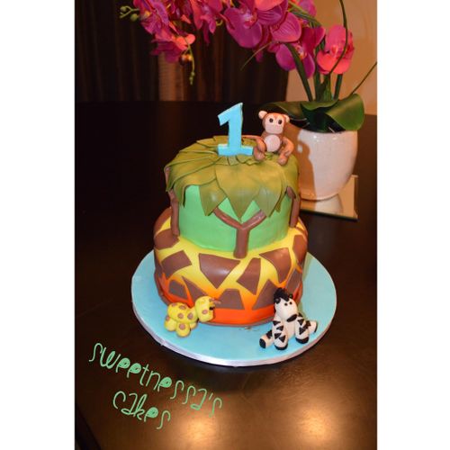 Jungle Themed 1st Birthday Cake (2 tiers)