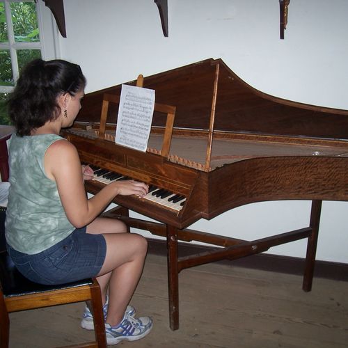 Colonial Williamsburg harpsicord