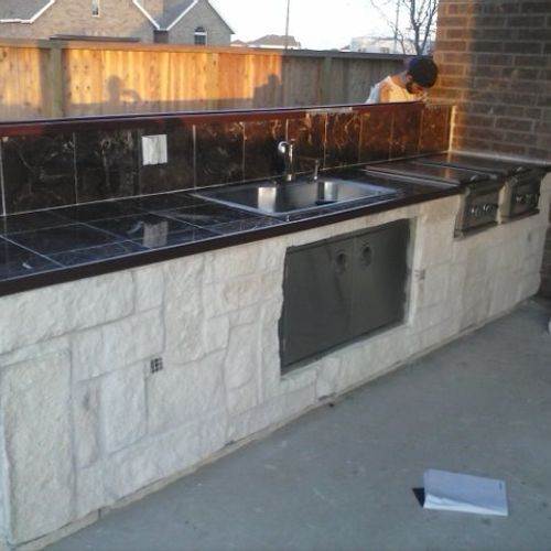 Outdoor Kitchens- (Chanderson Job- Design and Buil