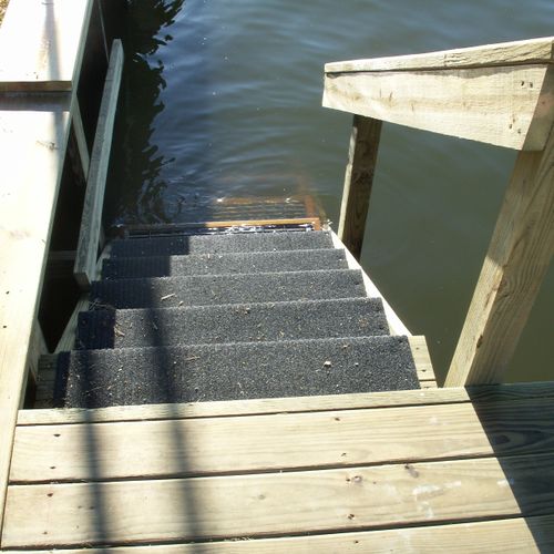 Boat dock--steps to water
