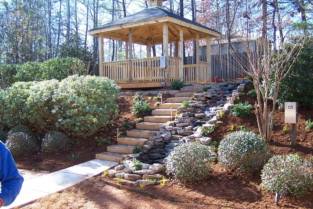 Outdoor pavilion, paver patio, 2 ponds connected w
