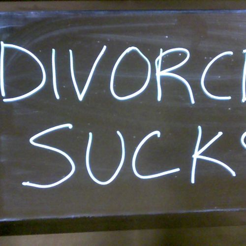 Divorce Sucks Facebook resource page (moderated by