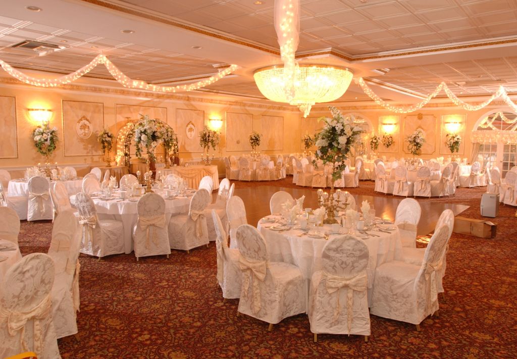 Ballroom surrounded by Italian crystal chandeliers
