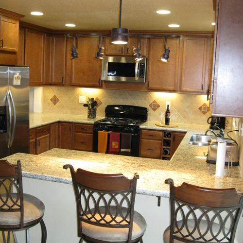 Another beautiful kitchen completed by Home Soluti