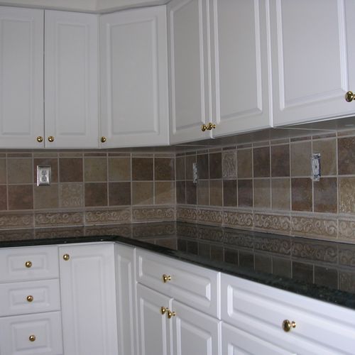 Tile back splash - painted cabinets & doors - new 