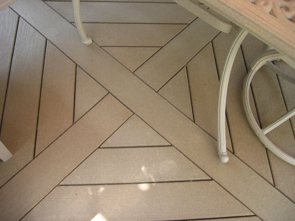 Brown composite deck with border 45 degree angled.