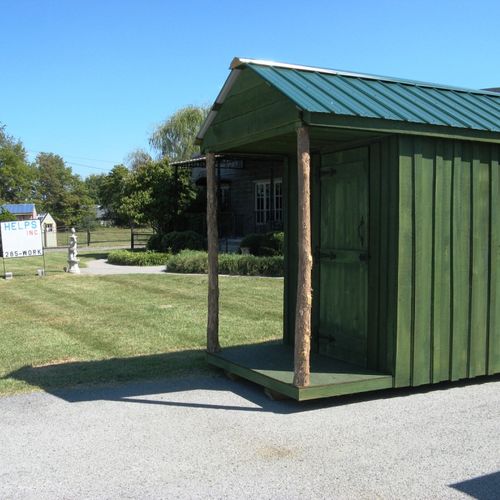 Functional Hunting Cabin complete with Fold-Down S