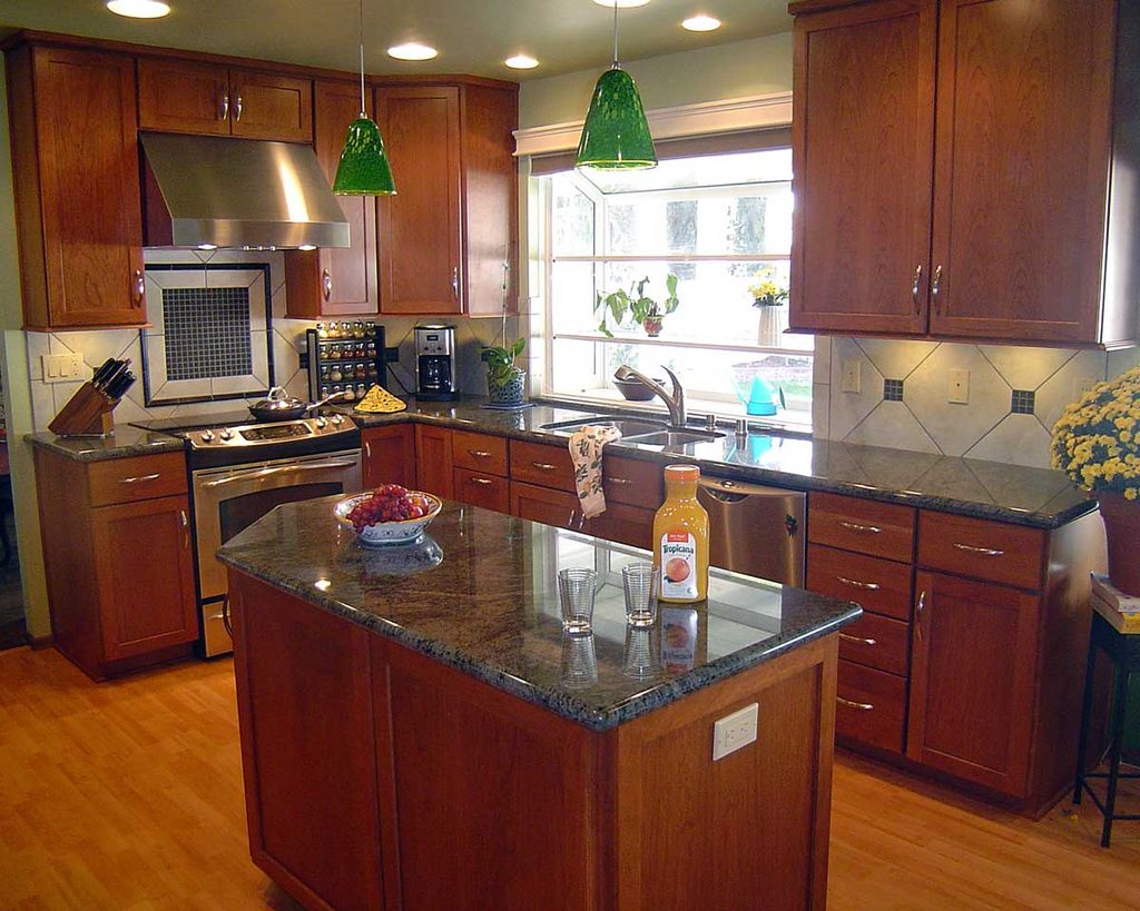 Large Tile Back Splash 