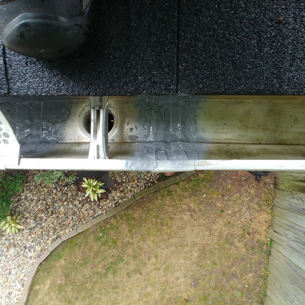 seam sealed after cleaning.