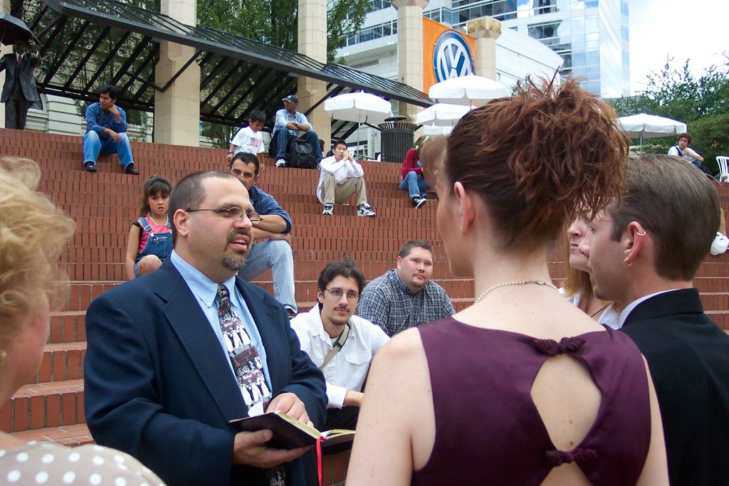 Pioneer Courthouse Square Wedding