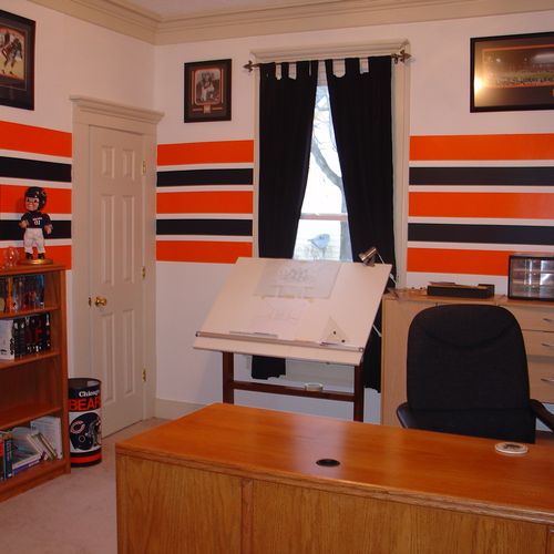Home office for a huge Chicago Bears fan.