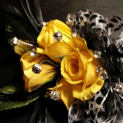 Funky Unique Corsages for Special Events and Proms