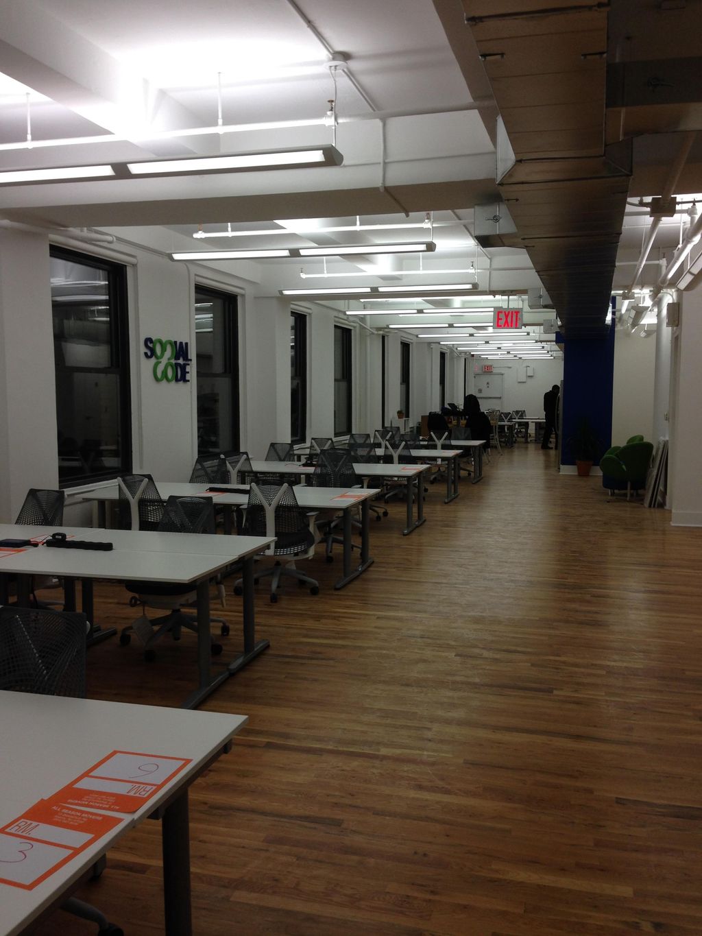 An entire office of Ikea? I can build that!