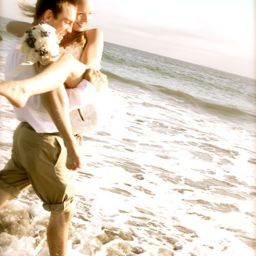 Eloping at the beach, Fun Elopement packages from 